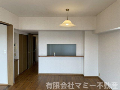 【居間・リビング】 | 長太旭町マンション