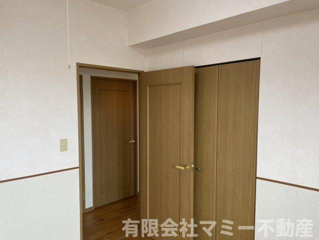 【洋室】 | 長太旭町マンション