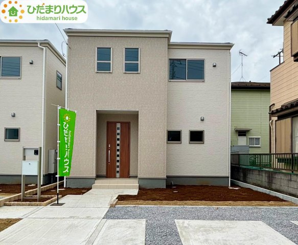 野田木間ケ瀬第2　新築戸建　7号棟の外観|4ｍの前面道路は車通りが少ないので、焦らずゆっくり駐車ができますよ♪
