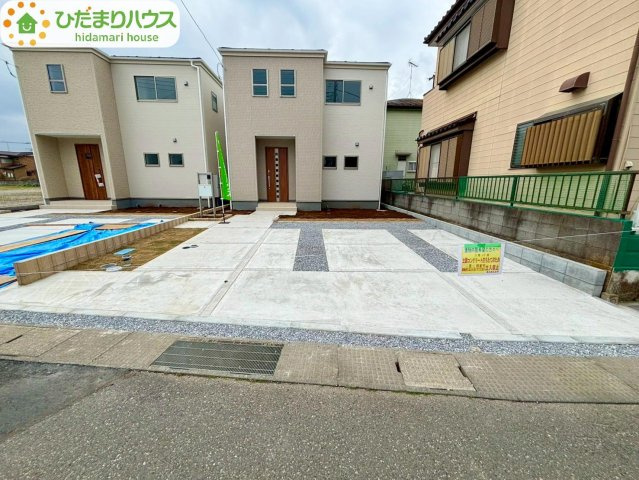 野田木間ケ瀬第2　新築戸建　7号棟の駐車場|4ｍの前面道路は車通りが少ないので、焦らずゆっくり駐車ができますよ♪