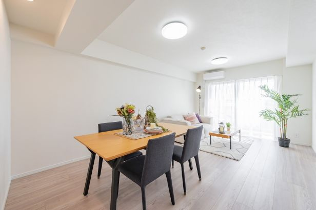 グランボア市ヶ尾の杜の居間・リビング