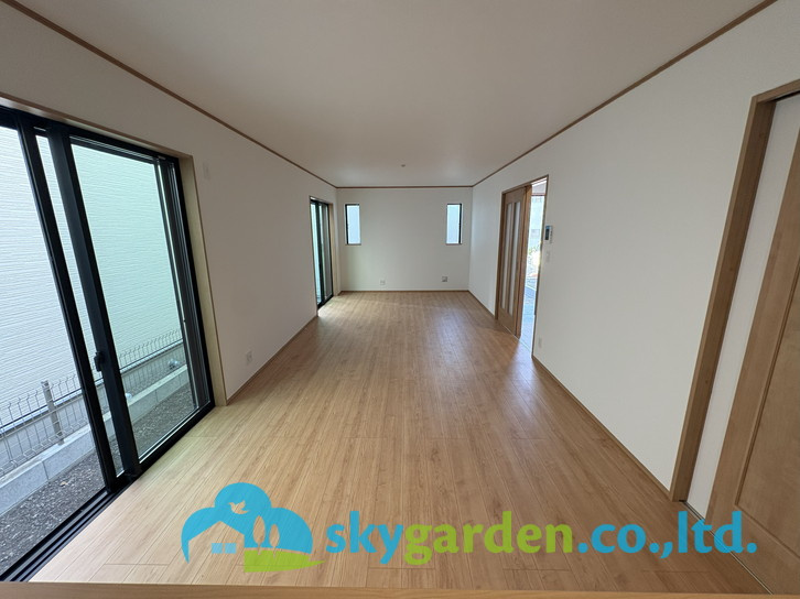 茅ヶ崎市東海岸南4丁目　新築戸建　全5棟C号棟の居間・リビング