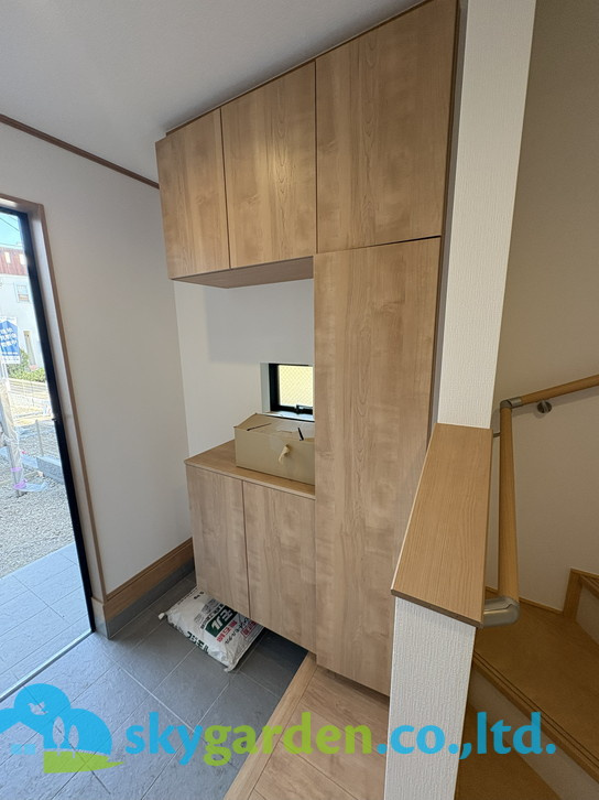 茅ヶ崎市東海岸南4丁目　新築戸建　全5棟C号棟の玄関