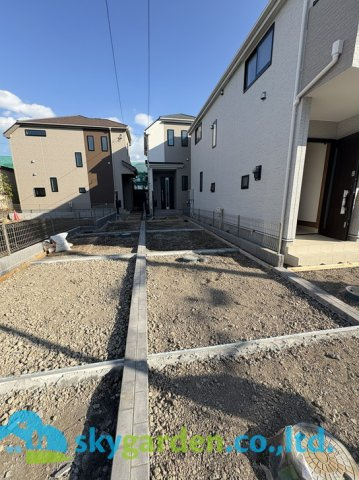 茅ヶ崎市東海岸南4丁目　新築戸建　全5棟C号棟の駐車場