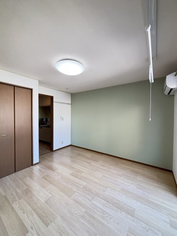 BEST ONEの居間・リビング