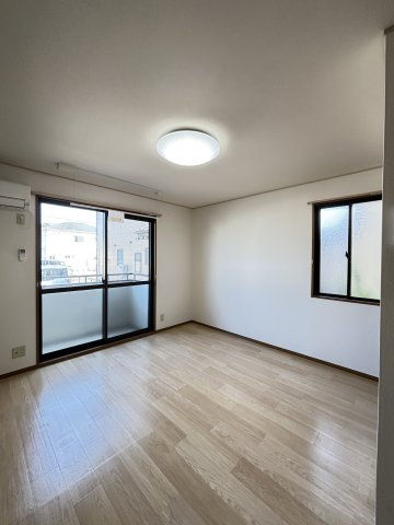 BEST ONEの居間・リビング