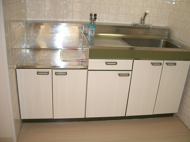 キッチンは2口ガスコンロ設置できます