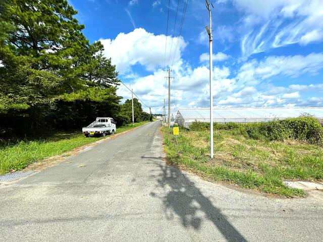 【前面道路含む現地写真】 | 西側前面道路