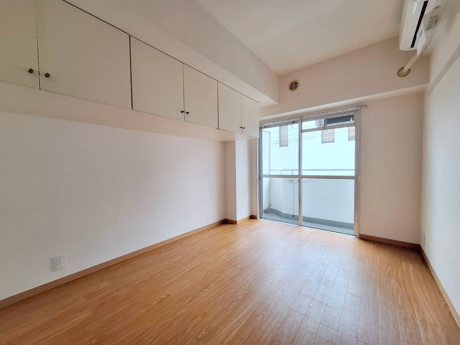 ＬＩＶＥの居間・リビング