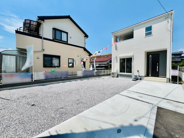 高崎上中居町の前面道路含む現地写真|車の通りも少なく駐車も楽々♪