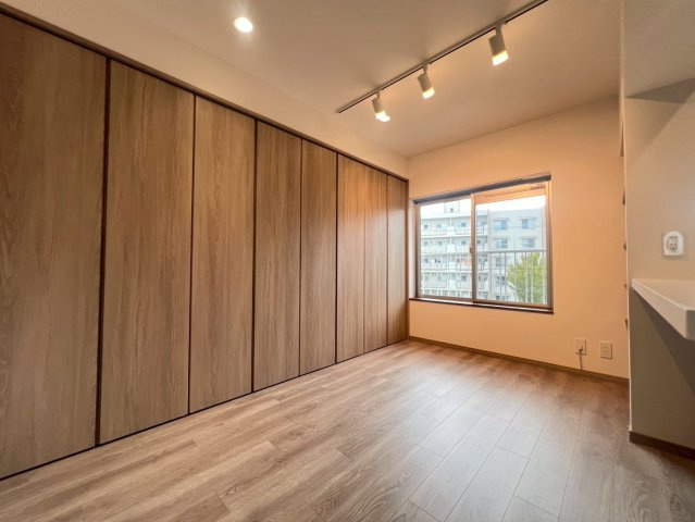 高倉台7－2団地30号棟の居間・リビング