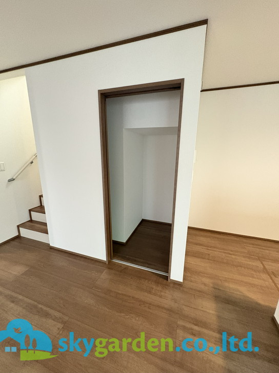 茅ヶ崎市東海岸南4丁目　新築戸建　全5棟D号棟の収納|こまごまとしたものを収納できそうですね