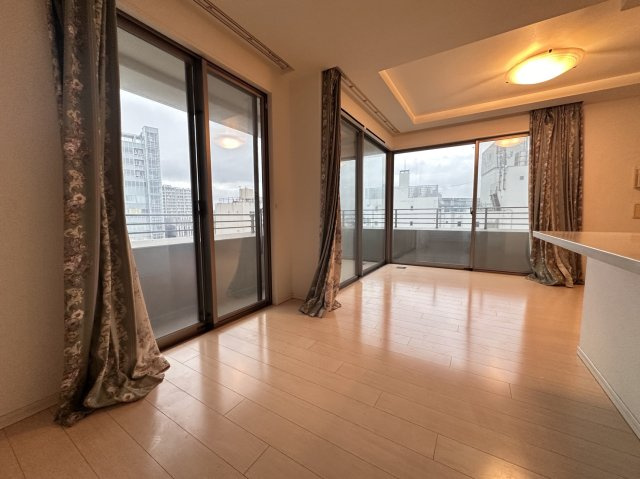 サーパスシティ小田原