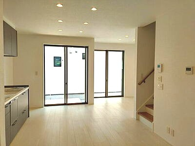 【居間・リビング】 | 新築住宅　高知市一ッ橋町２丁目　⑤号地