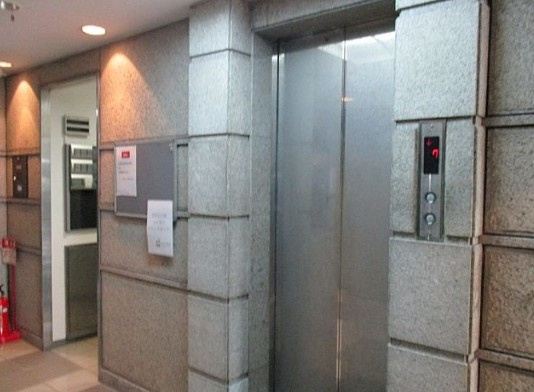 本町橋ビルの設備