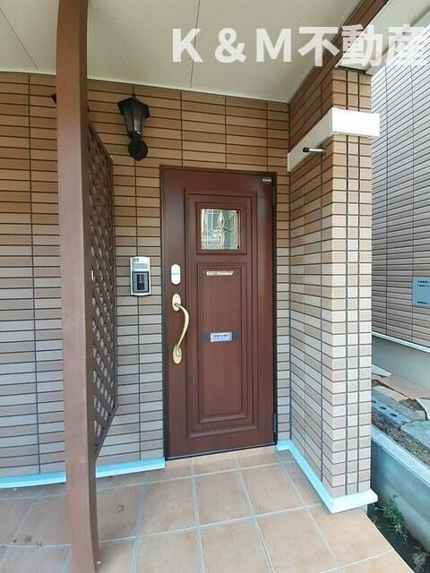 ロックガーデン森Ｄのエントランス|清潔なエントランスです