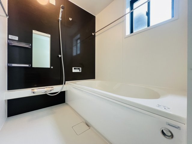 大府市長根町6丁目61番、62番『仲介手数料無料』新築戸建ての浴室