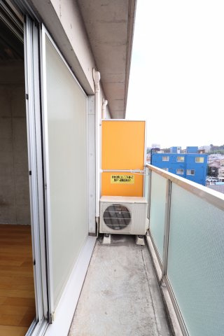 カーサトリプルエーのバルコニー|見晴らしも良好で、お休みの日も気持ちがいいですね！