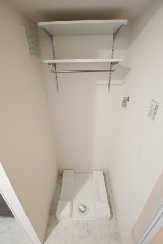 【設備】 | CASAMUKAINO | 室内洗濯機置き場