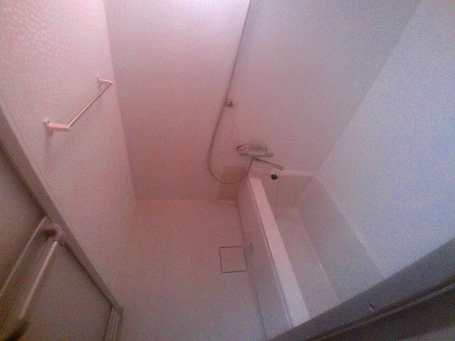 マンション明舞の浴室