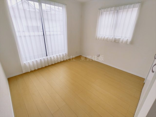 【寝室】の画像