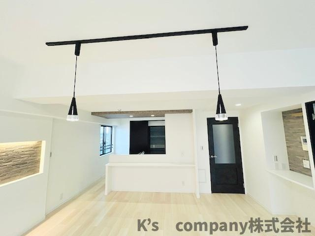 ●茅ヶ崎市今宿　第一ハイツ茅ヶ崎のダイニング|おしゃれなペンダントライト☆