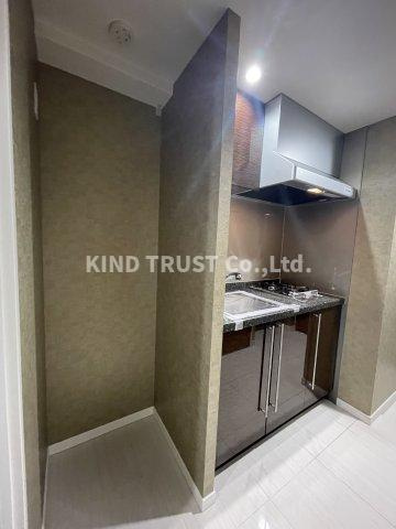 ファーストフィオーレ東梅田の内装|明るい室内です