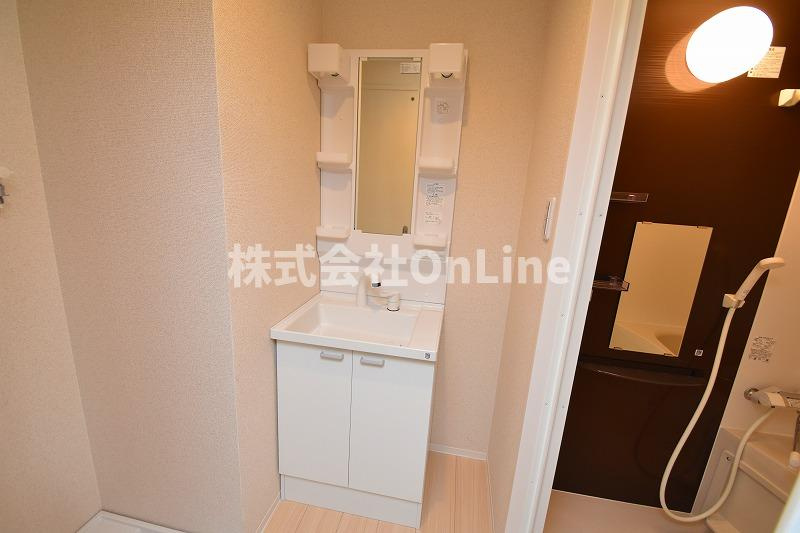 Urban Court Fuseの独立洗面台