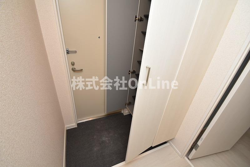Urban Court Fuseの玄関