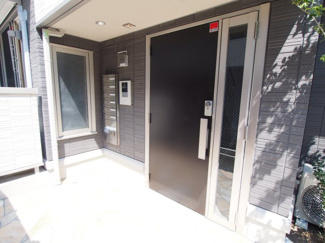 【エントランス】 | 建物の内部です
