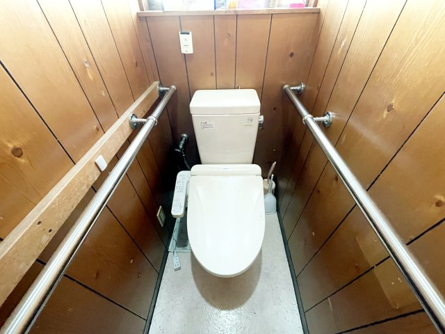 中古戸建・中古住宅　白河市泉田袖ヶ久保　平屋建て　小田川小・東北中のトイレ