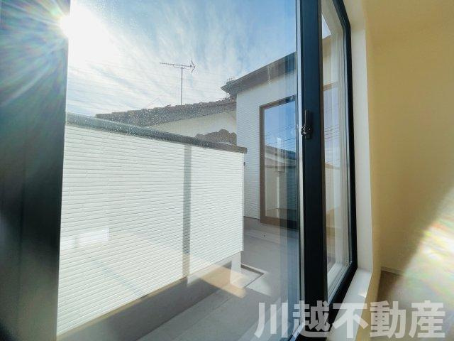 スーパー近くて買い物しやすいのバルコニー|次の住まいまでサポートします