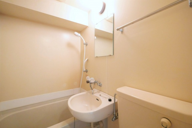 ワットハイム都島の浴室