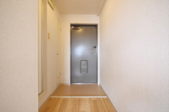 ワットハイム都島の玄関