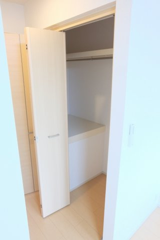 シャルマンの収納|小物を収納するのに便利です