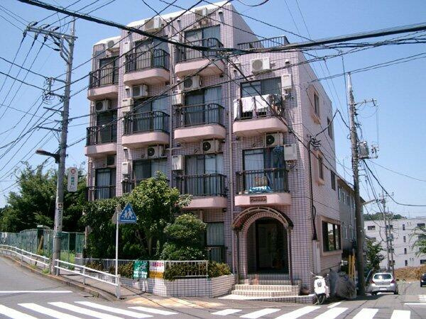 多摩市諏訪1丁目のマンションの画像