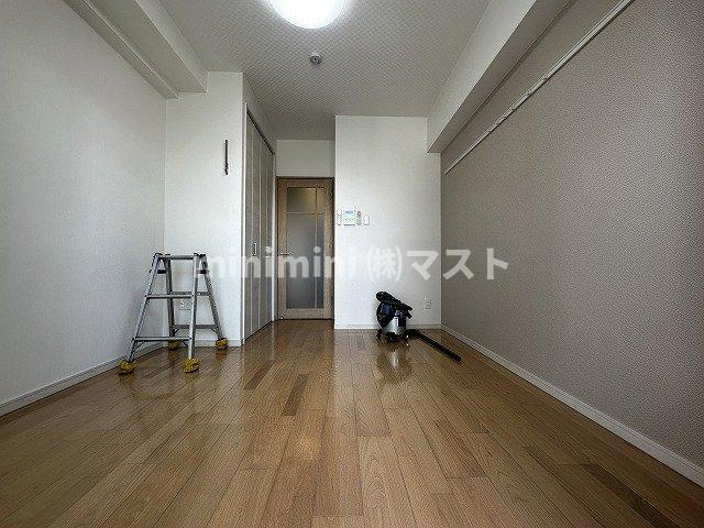 グランデ元町の居間・リビング