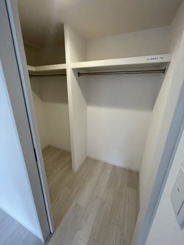 ファーストフィオーレ東灘の収納|大きなものも収納できそうです