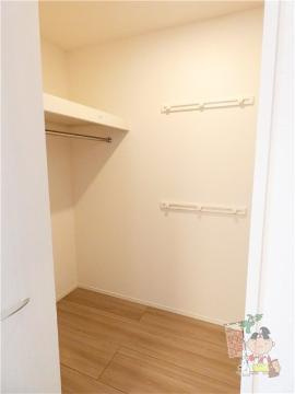 クレール　Ｃの収納|ウォークインクローゼット