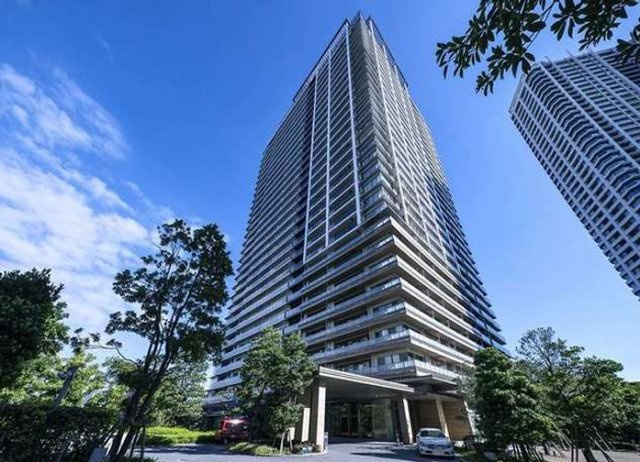 ベイズタワー&ガーデン