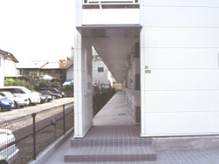 【エントランス】 | α