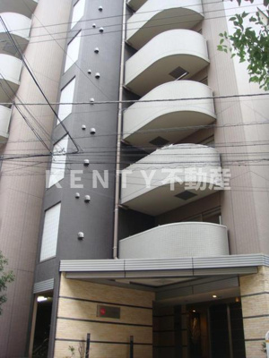 【エントランス】 | ドゥーエ五反田 | 清潔なエントランスです