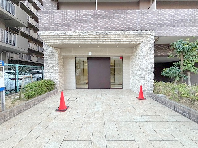 リッツ新大阪のエントランス