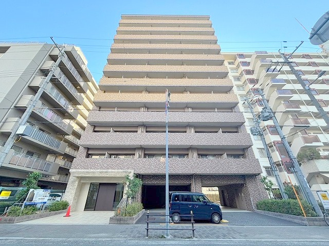 リッツ新大阪の外観