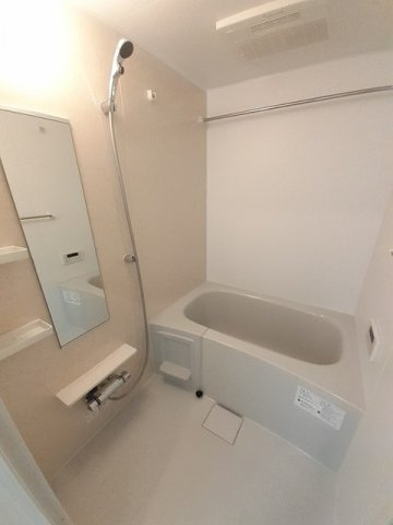 スリープレイスナインの浴室|ゆったり過ごせるお風呂です