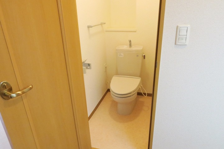 スリーブライト川口幸町のトイレ|※イメージ別号室の参考写真です。