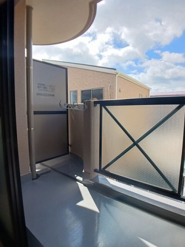 ペルレパークＢのバルコニー|陽当たり良好なバルコニーです♪