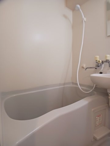 ペルレパークＢの浴室|きれいなお風呂です♪