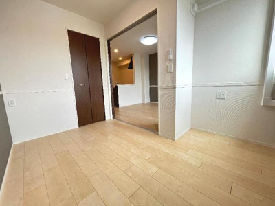 【内装】 | サンルミエール（SunLumiere） | 洋室①