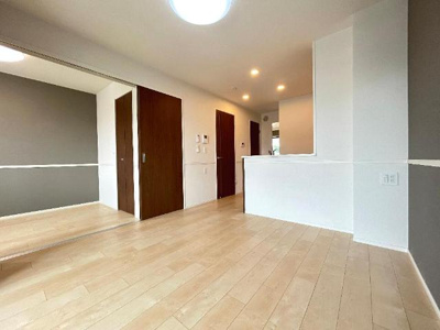 【居間・リビング】 | サンルミエール（SunLumiere） | リビング